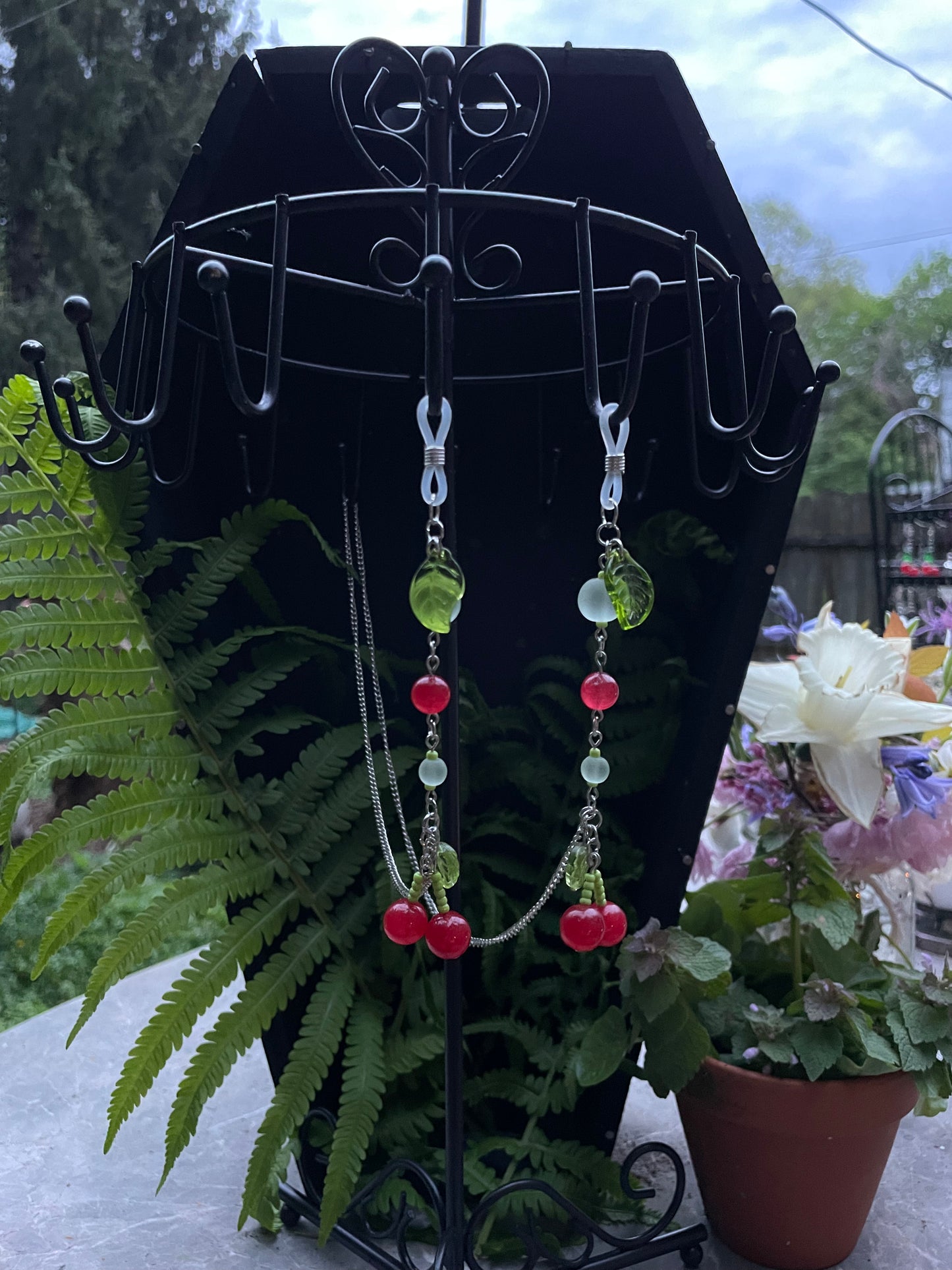 Cherries Glasses Chain